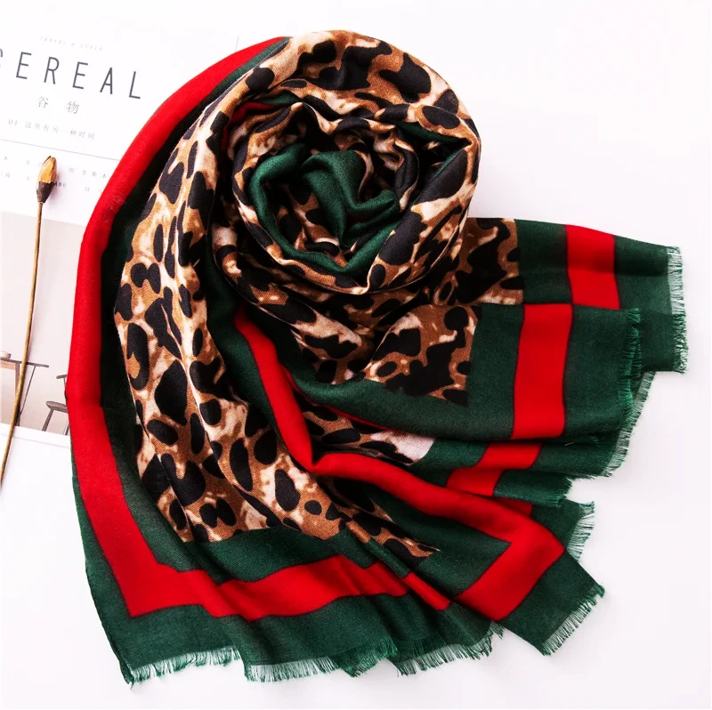 Fashion Women Leopard Print Scarf