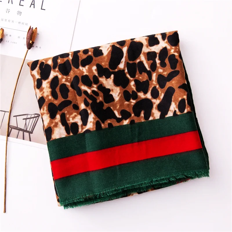 Fashion Women Leopard Print Scarf